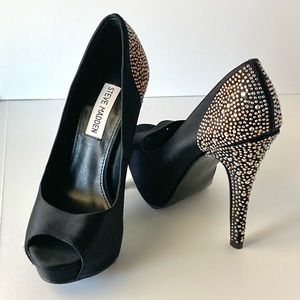 STEVE MADDEN Satin Studded Stilettos Pumps